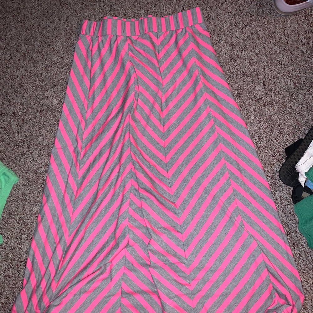Maurices maxi skirt size large